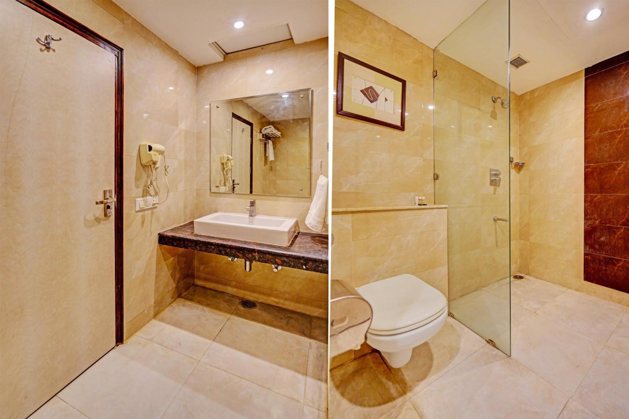 Hotel Marina Near Igi Airport Delhi New Delhi Exterior foto