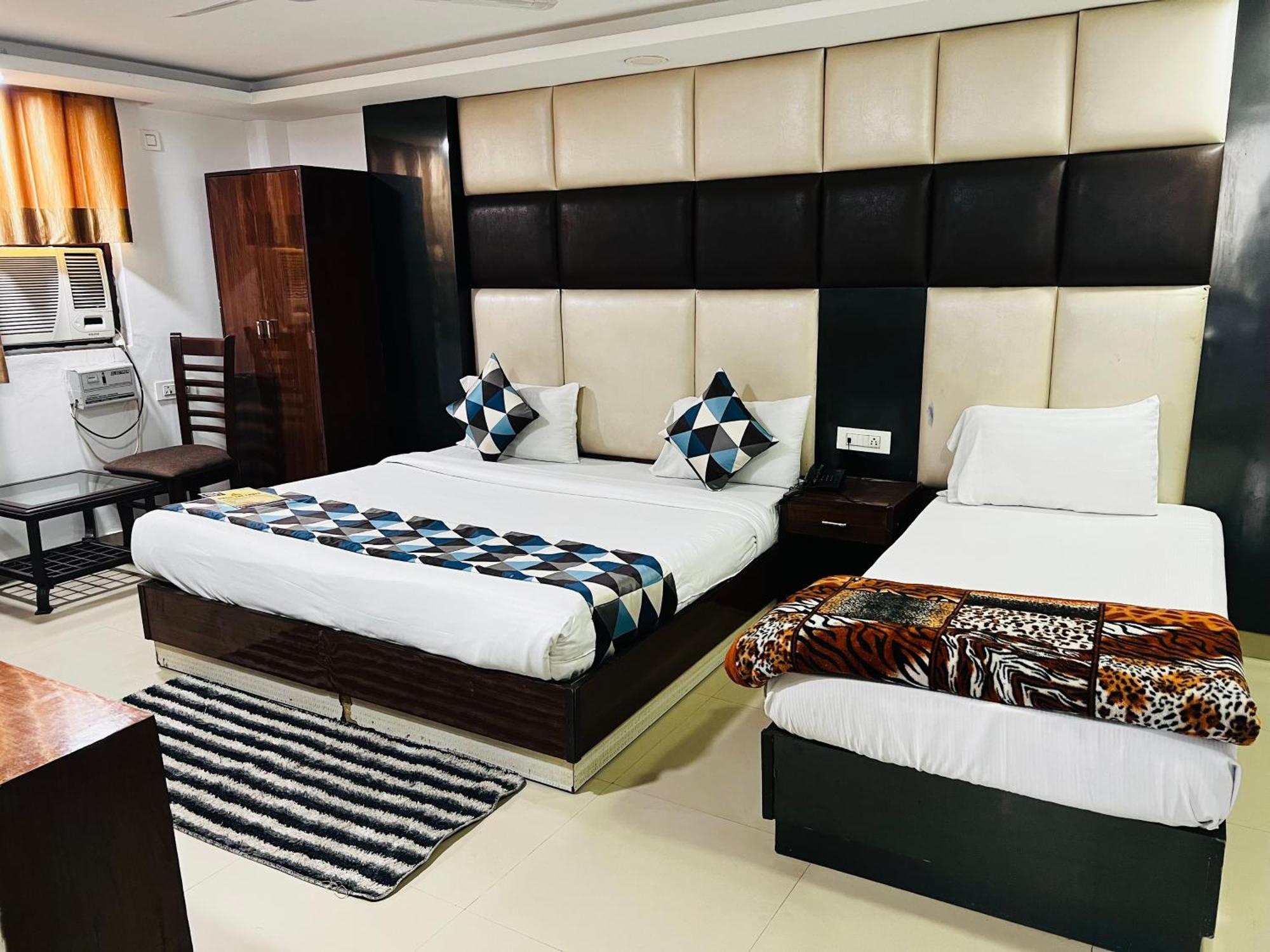 Hotel Marina Near Igi Airport Delhi New Delhi Exterior foto